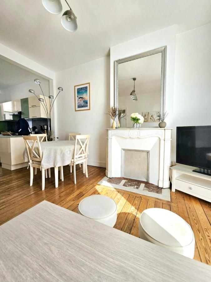 Appartement Douillet En Hyper Centre De Dieppe Bagian luar foto